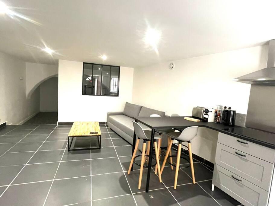 Appartamento Grand T2 Rue Simeon Gouet Vienne  Esterno foto